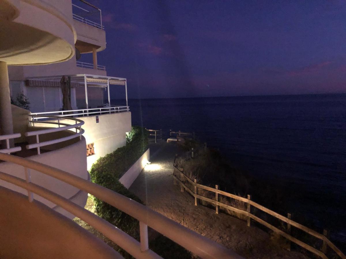 Apartamento A Pie De Playa Con Vistas Maravillosas Apartment *